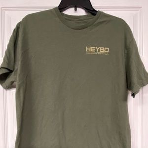 Men’s Large Heybo short sleeve tshirt